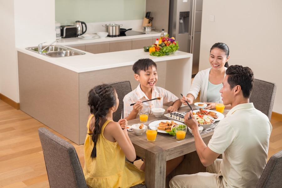 Cẩm nang chăm sóc sức khỏe, gắn kết yêu thương cho gia đình Việt
